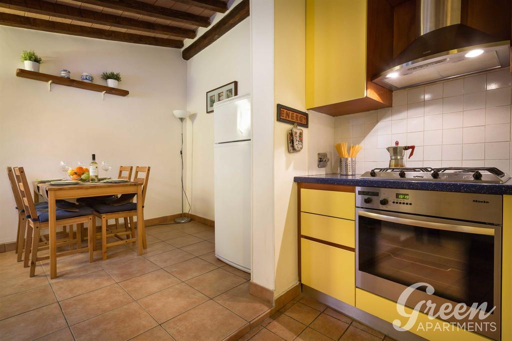 Green Apartments Rome Room photo
